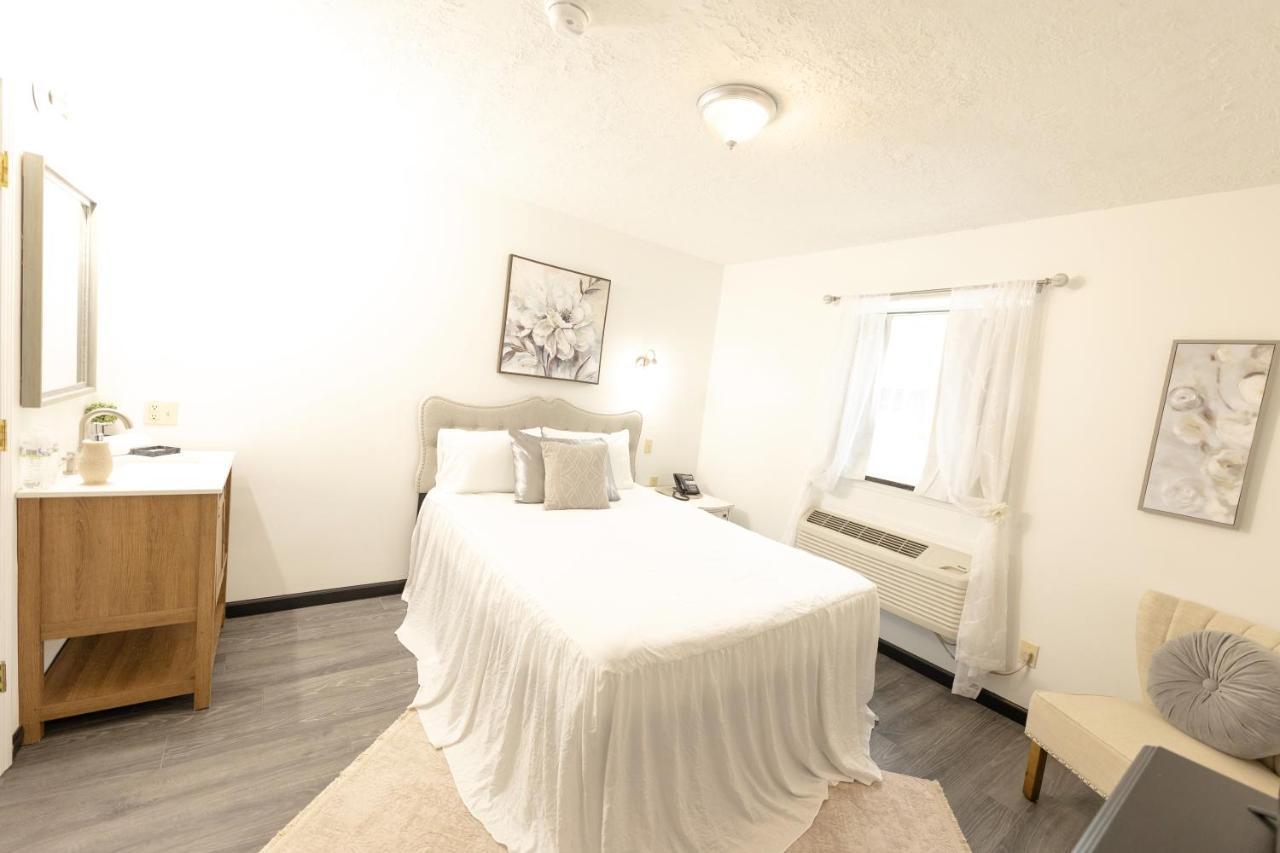 Ec Reed'S Mercantile And Hotel Marble Hill Екстер'єр фото